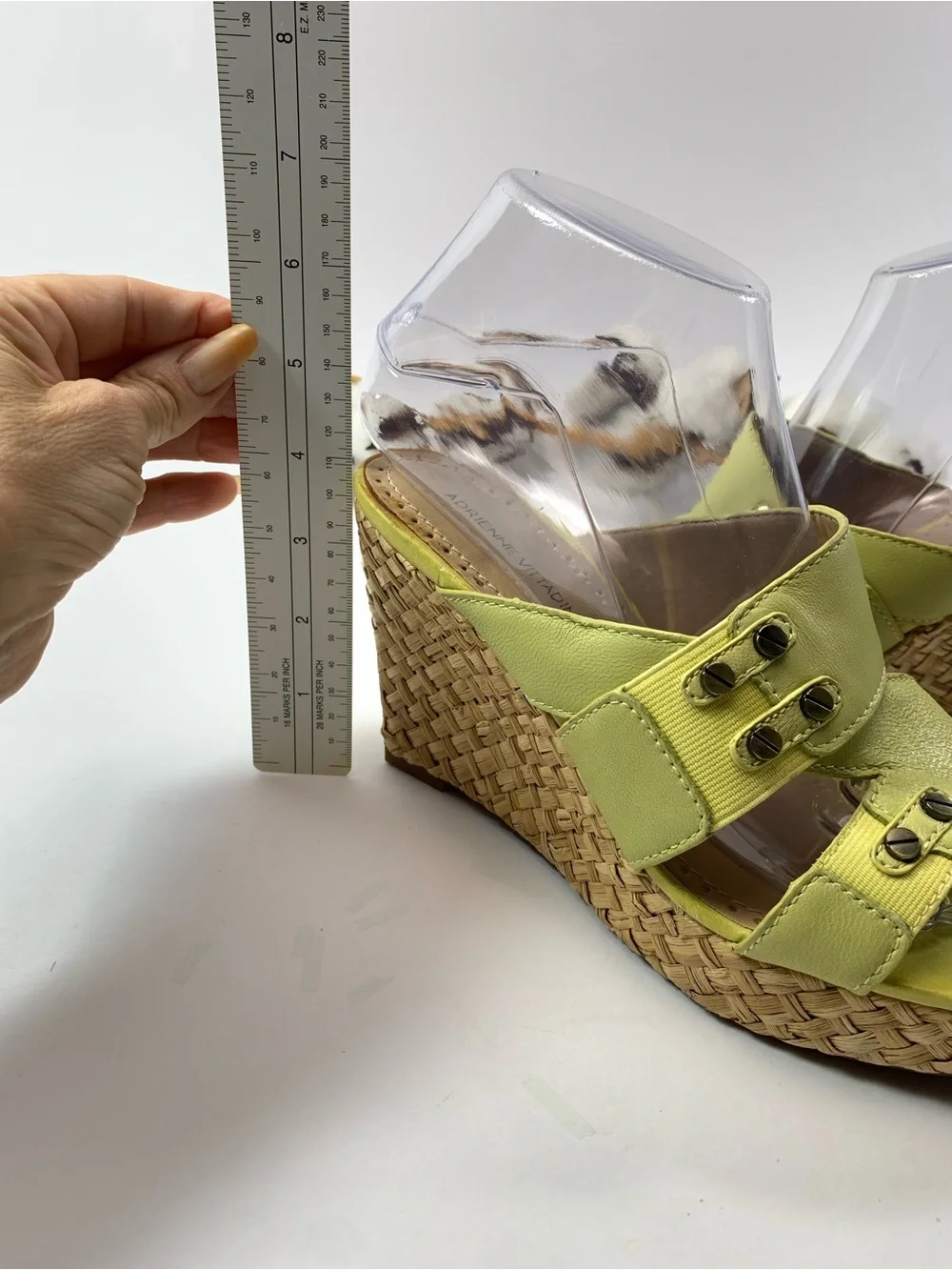 Adrienne Vittadini Women’s Wedge Y2K Sandals Leather Studded Lime 7 Boho Chic